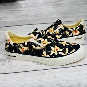 SeaVees‎ Men's 7.5 Hawthorne Slip On Magnum Black Star Orchid Poplin Twill Shoe